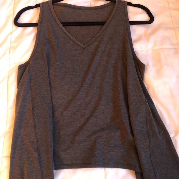 Dark Grey Lululemon Tank Top Size 4/6 - Picture 1 of 4